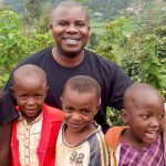 Uganda: igreja presente